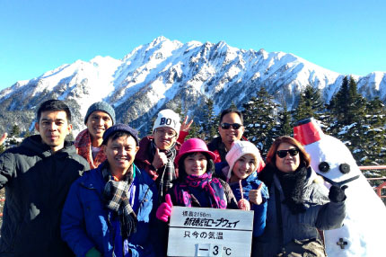 privatr tour in winter snow japan